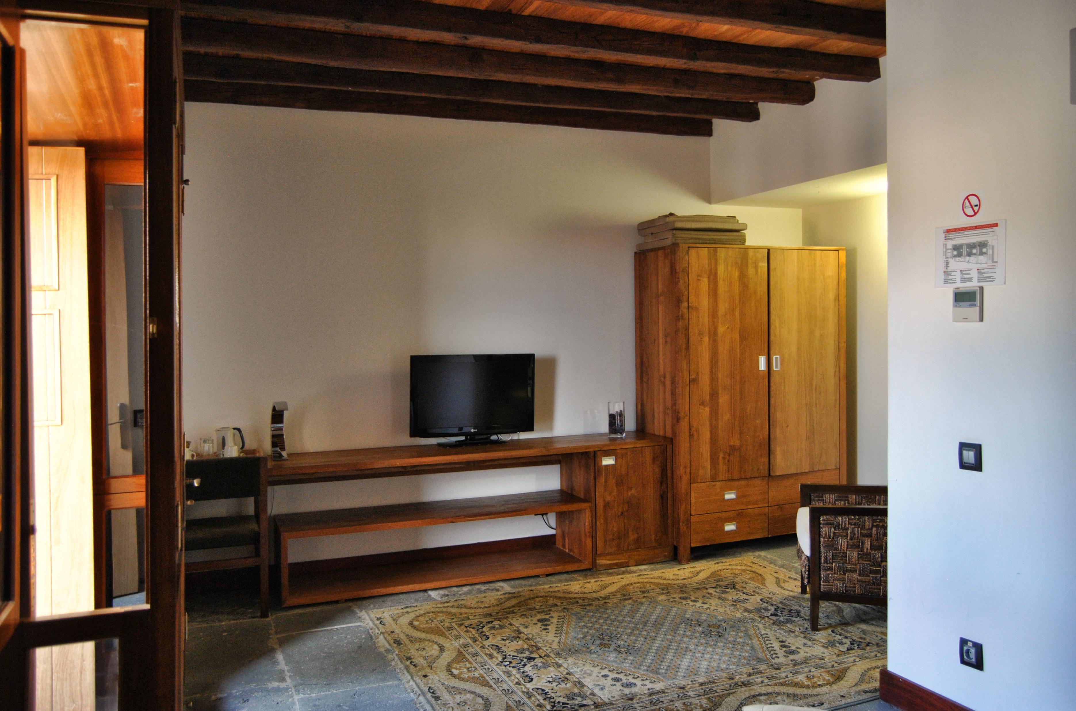 Rural El Mondalón 4*
